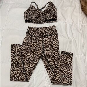 Zyia Active Leopard Sports Bra Legging Set Athletic Sports Yoga Animal Print